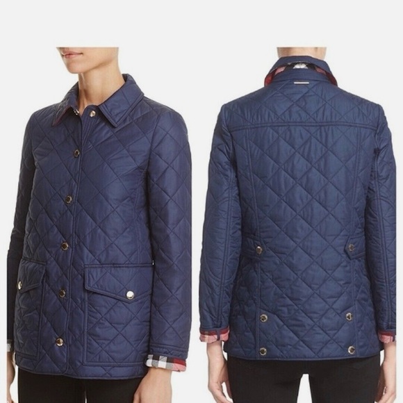 Women’s Authentic Burberry West Bridge Diamond Quilted Navy Jacket. - Picture 2 of 9
